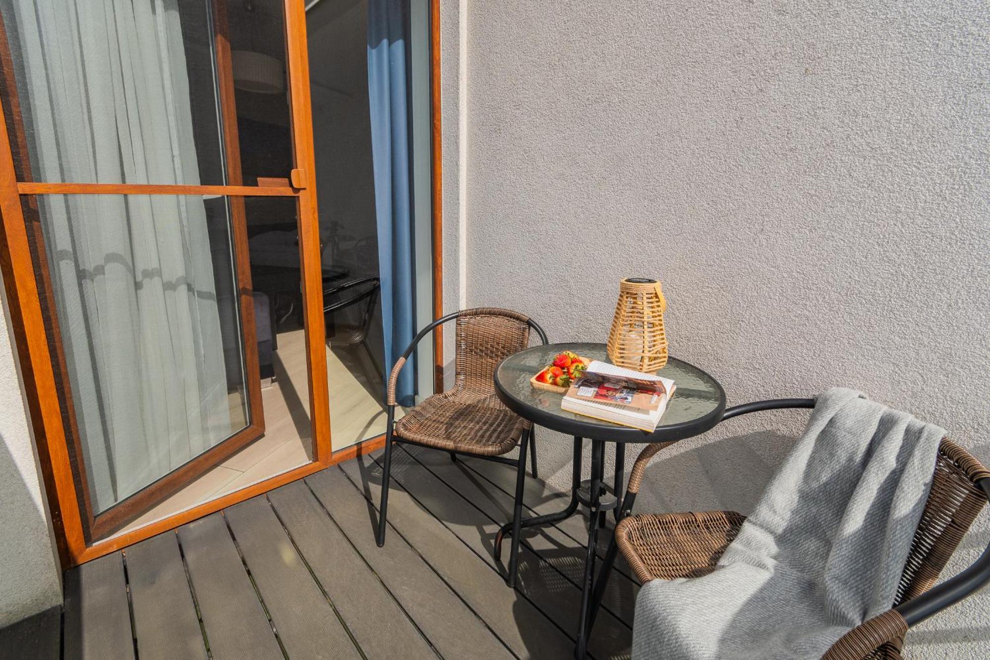 Apartamenty Mierzeja - Marina, Katy Rybackie, 100 M Od Zalewu Wislanego Luaran gambar