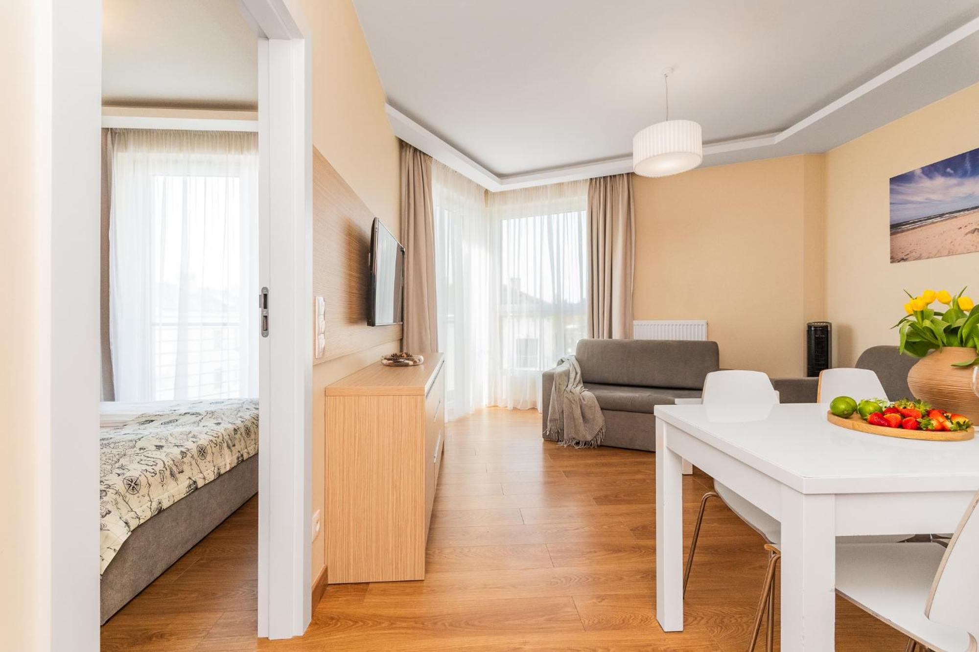 Apartamenty Mierzeja - Marina, Katy Rybackie, 100 M Od Zalewu Wislanego Luaran gambar