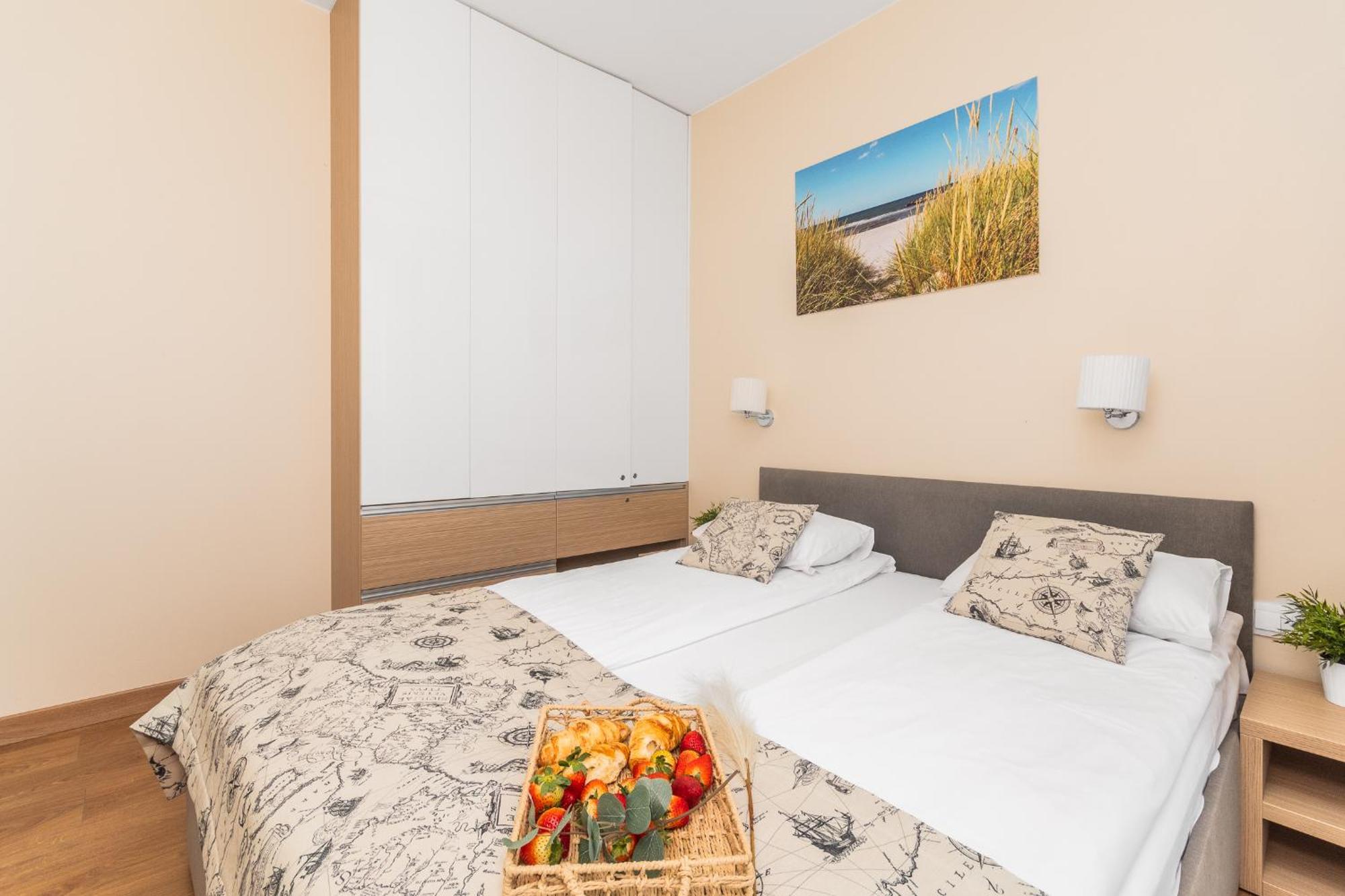 Apartamenty Mierzeja - Marina, Katy Rybackie, 100 M Od Zalewu Wislanego Luaran gambar